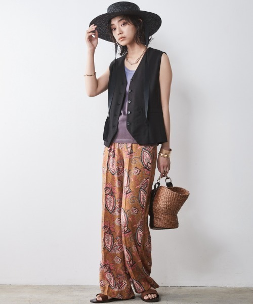 CHIC STYLE(シックスタイル)の「<大きいサイズ>エスニックプリントリラックスパンツ シックスタイル(その他パンツ・レディース・グリーン系/モカ・L/5L/4L/3L/LL)」の6枚目の写真