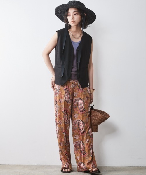 CHIC STYLE(シックスタイル)の「<大きいサイズ>エスニックプリントリラックスパンツ シックスタイル(その他パンツ・レディース・グリーン系/モカ・L/5L/4L/3L/LL)」の7枚目の写真