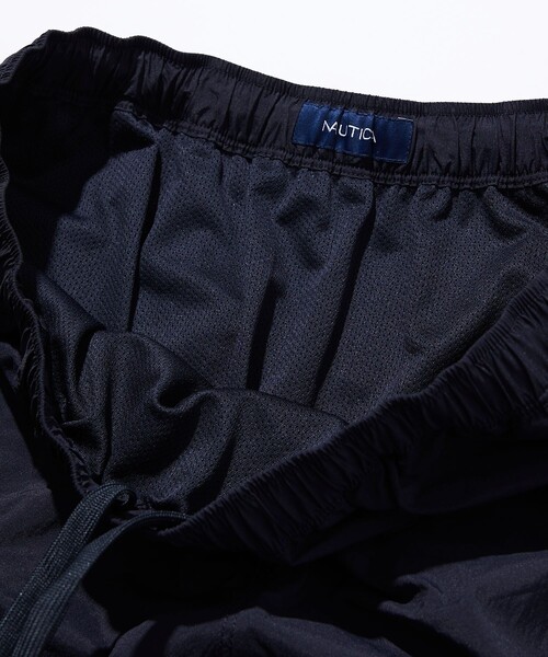 NAUTICA（ノーティカ）の「NAUTICA/ノーティカ Light weight Nylon Track Shorts/ライトウェイト ナイロン トラックショーツ（その他パンツ・メンズ・ネイビー/ブラック/チャコールグレー・MEDIUM/X-LARGE/LARGE）」の9枚目の写真