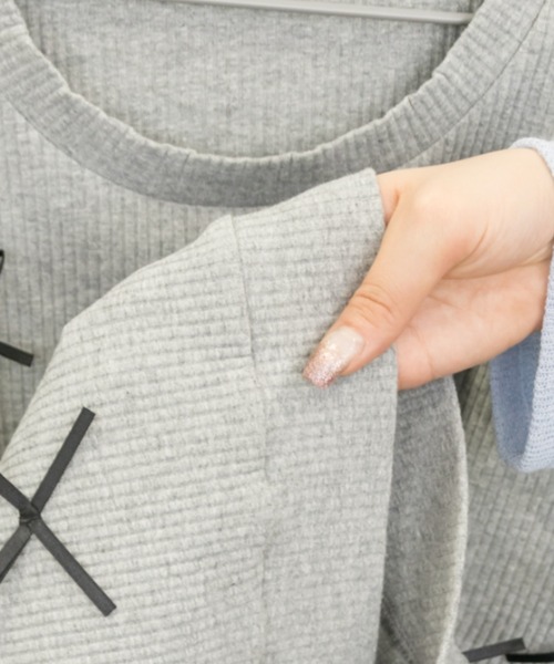 CLETTE(クレット)の「リボンデザインプルオーバー(Tシャツ/カットソー・レディース・ブラック/グレー・4L/LL/3L)」の21枚目の写真