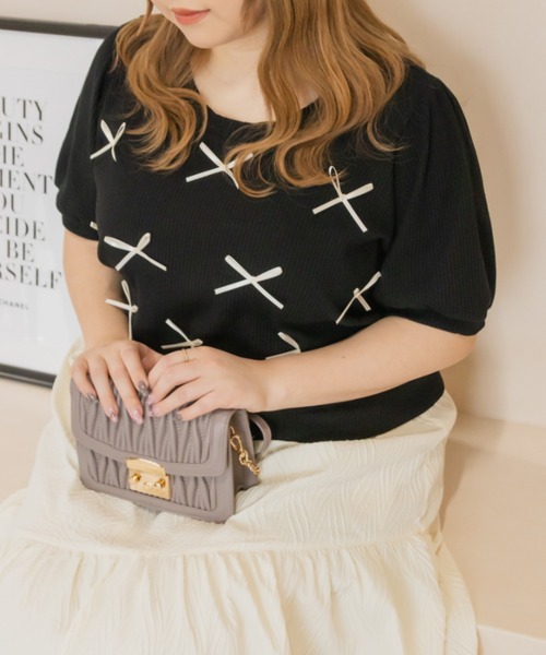 CLETTE(クレット)の「リボンデザインプルオーバー(Tシャツ/カットソー・レディース・ブラック/グレー・4L/LL/3L)」の4枚目の写真
