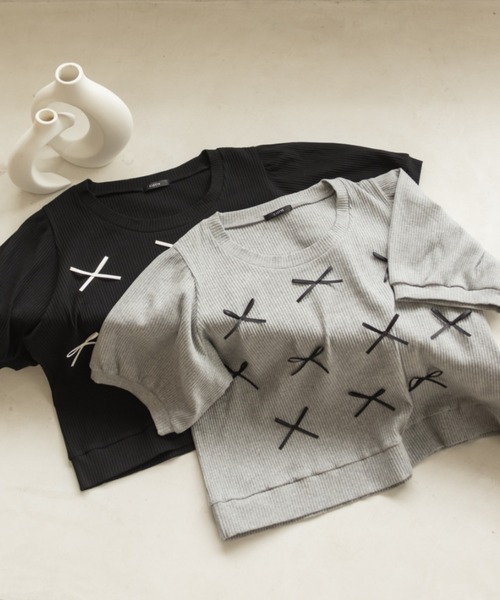 CLETTE(クレット)の「リボンデザインプルオーバー(Tシャツ/カットソー・レディース・ブラック/グレー・4L/LL/3L)」の9枚目の写真