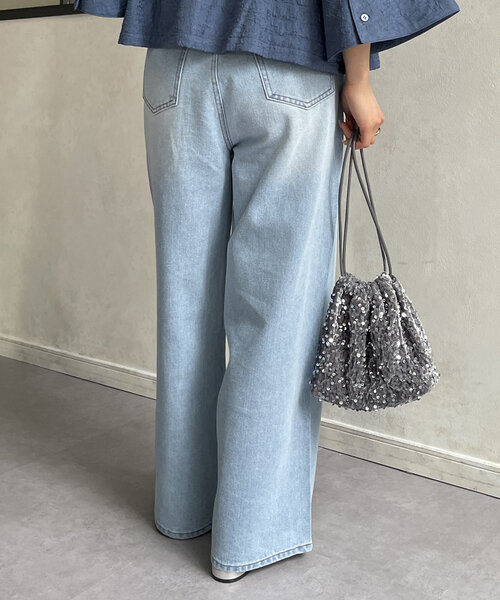 Thevon（ゼボン）の「【2サイズ展開／身長別サイズ比較動画あり】ハイウエストワイドデニム（デニムパンツ・レディース・ブラック/ブルー/サックスブルー・S/M）」の22枚目の写真