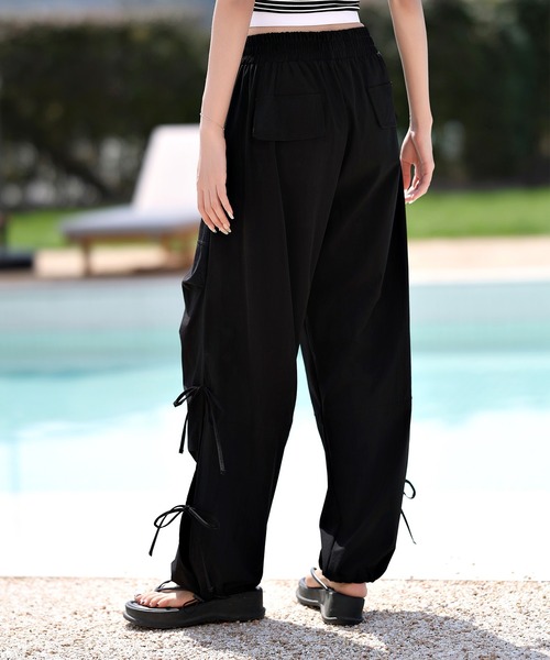 DAY CLOSET（デイ クローゼット）の「【紫外線遮蔽率 99%以上】 レディース ラッシュパラシュートカーゴパンツ（カーゴパンツ・レディース・アイボリー/ピンク/ブラック/カーキ・L/M/S）」の19枚目の写真