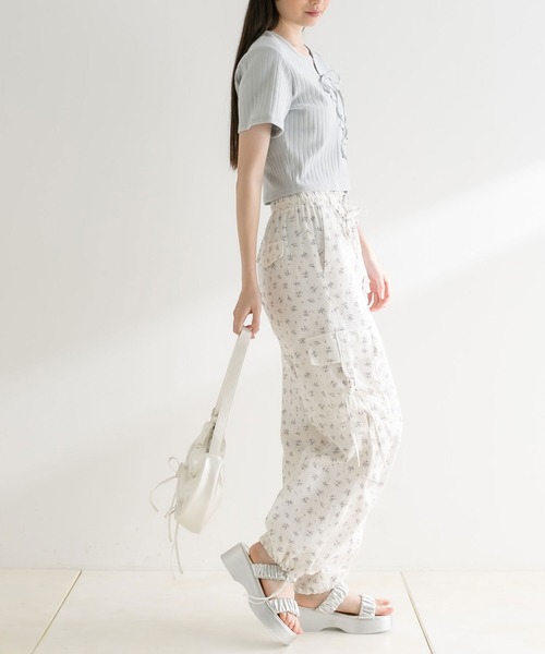 OLIVE des OLIVE（オリーブデオリーブ）の「【WEB限定】レースアップテレコトップス　1041060790（Tシャツ/カットソー・レディース・ブラック/サックスブルー/チャコールグレー/オフホワイト・FREE）」の6枚目の写真