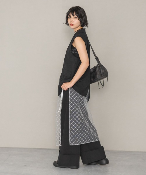 PAGEBOY（ページボーイ）の「ピケロールアップワイドパンツ（その他パンツ・レディース・ブラック/グレー/ベージュ・SMALL/MEDIUM）」の4枚目の写真