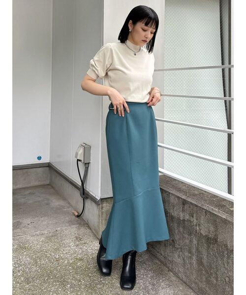 MURUA（ムルーア）の「サイドベルトマーメイドスカート（スカート・レディース・ブラック/ブルー/ブラウン・2/1）」の21枚目の写真