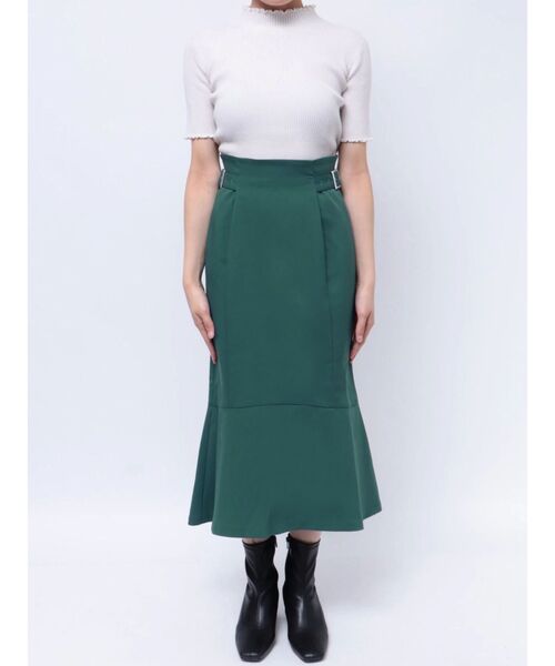 MURUA（ムルーア）の「サイドベルトマーメイドスカート（スカート・レディース・ブラック/ブルー/ブラウン・2/1）」の4枚目の写真