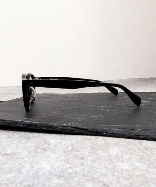 Stutostein Nolley's（シュテットシュタインノーリーズ）の「JACOB ボストン カラーレンズ サングラス（サングラス・メンズ・ブラック・FREE）」の4枚目の写真