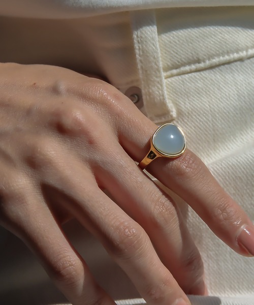 abaskdesign（アバスクデザイン）の「金属アレルギー対応 天然石 パワーストーンキャンディーリング（リング・レディース・グリーン/ブラウン/ピンク/イエロー/オレンジ/パープル/ライトブルー/ブラック・14号/9号/11号/16号）」の5枚目の写真