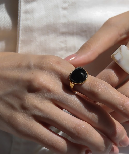 abaskdesign（アバスクデザイン）の「金属アレルギー対応 天然石 パワーストーンキャンディーリング（リング・レディース・グリーン/ブラウン/ピンク/イエロー/オレンジ/パープル/ライトブルー/ブラック・14号/9号/11号/16号）」の2枚目の写真