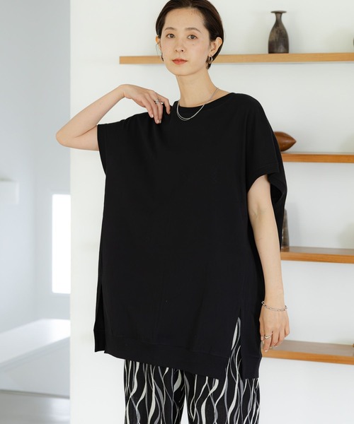 LEPSIM（レプシィム）の「サイドスリットカットチュニック　128558（チュニック・レディース・レッド/ブラック/グレー/オフホワイト・FREE）」の11枚目の写真