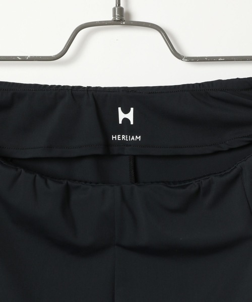 HEREIAM（ヘレイアム）の「【HEREIAM】耐塩素＆UVカット／ラッシュショートパンツ（その他パンツ・レディース・ブラック・MEDIUM/LARGE）」の22枚目の写真
