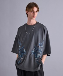 JUNRED | フラワー刺繍Tシャツ(Tシャツ/カットソー)