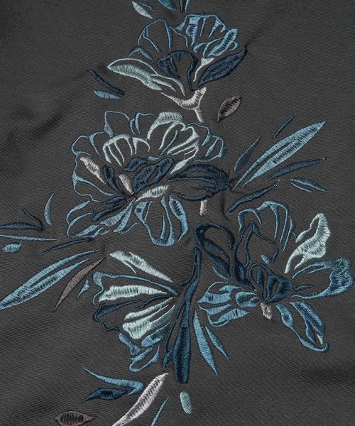 JUNRED（ジュンレッド）の「フラワー刺繍オーバーサイズTシャツ（Tシャツ/カットソー・メンズ・ライトグレー/ホワイト/ブラック・L/M/S）」の13枚目の写真