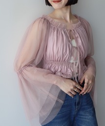 チュールブラウス