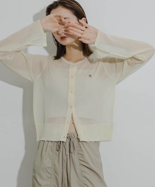 SENSE OF PLACE by URBAN RESEARCH(センスオブプレイスバイアーバンリサーチ)の「シシュウコンパクトニットカーディガン(カーディガン/ボレロ・レディース・ブラック/アイボリー/ピンク/ブルー・ONE)」の9枚目の写真