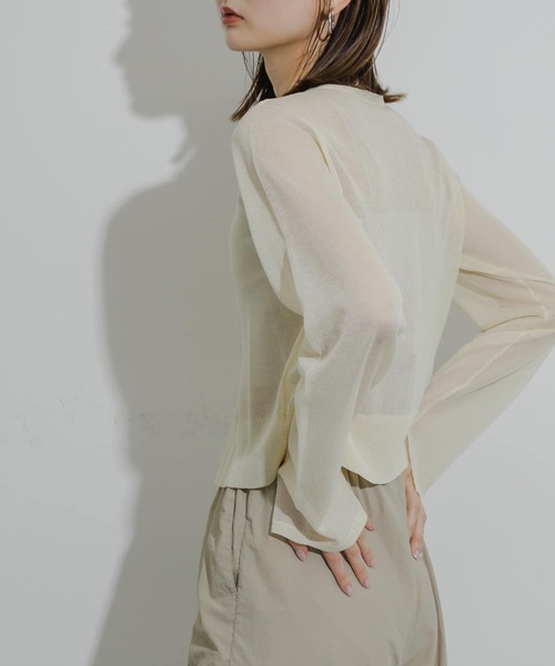 SENSE OF PLACE by URBAN RESEARCH(センスオブプレイスバイアーバンリサーチ)の「シシュウコンパクトニットカーディガン(カーディガン/ボレロ・レディース・ブラック/アイボリー/ピンク/ブルー・ONE)」の8枚目の写真