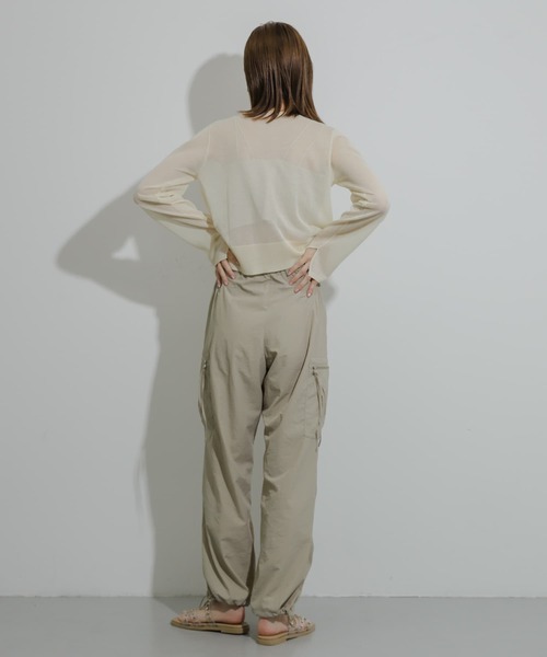 SENSE OF PLACE by URBAN RESEARCH(センスオブプレイスバイアーバンリサーチ)の「シシュウコンパクトニットカーディガン(カーディガン/ボレロ・レディース・ブラック/アイボリー/ピンク/ブルー・ONE)」の5枚目の写真