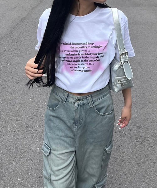 fiere(フィエール)の「リボンレタリング半袖Tシャツ(Tシャツ/カットソー・レディース・ホワイト/A/B/D/E/C・L/M/S/XL/X-SMALL/SMALL/MEDIUM/LARGE)」の11枚目の写真