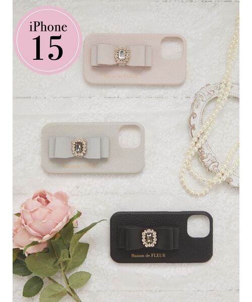 Maison de FLEUR(メゾンドフルール)の「リボンビジューアイフォン15ケース(スマホケース/カバー・レディース・ブラック/ピンクベージュ/ブルー系その他7・FREE)」の14枚目の写真