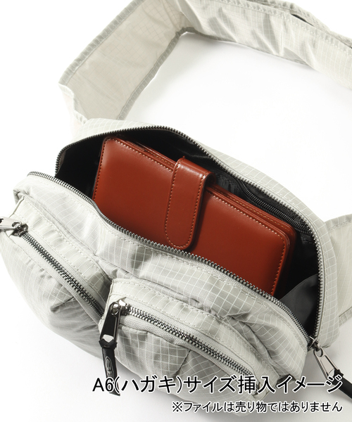 JOURNAL STANDARD(ジャーナルスタンダード)の「BOILER ROOM / ボイラールーム CROSS BODY BAG(ボディバッグ/ウエストポーチ・メンズ・チャコールグレー/ブラック・FREE)」の7枚目の写真