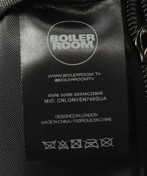 JOURNAL STANDARD(ジャーナルスタンダード)の「BOILER ROOM / ボイラールーム CROSS BODY BAG(ボディバッグ/ウエストポーチ・メンズ・チャコールグレー/ブラック・FREE)」の19枚目の写真