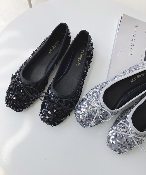 AS KNOW AS plus（アズノゥアズプラス）の「スパンコールバレエシューズ（パンプス・レディース・ブラック/シルバー・M/L）」の12枚目の写真