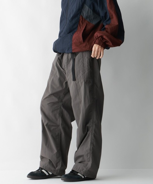 Ever Trek(エバートレック)の「【Ever Trek/セットアップ可】クライミング/ベルト紐付きナイロンイージーパンツ(カーゴパンツ・メンズ・ブラック/ライトグリーン/グレー・MEDIUM/LARGE)」の11枚目の写真