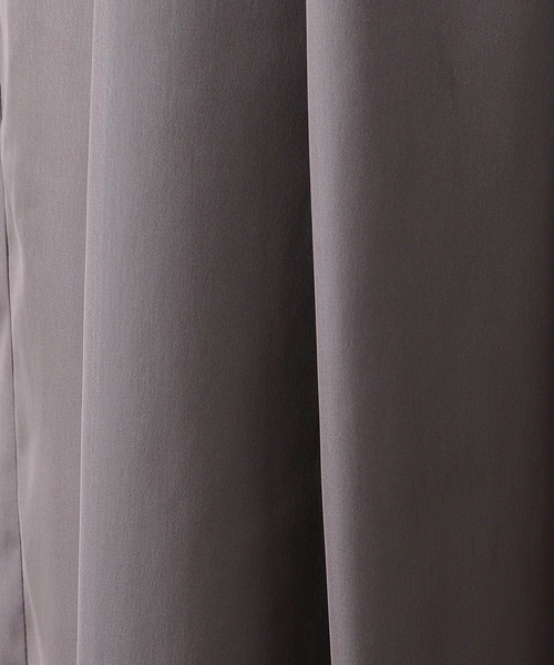 LEPSIM(レプシィム)の「2タック光沢パンツ 125331(その他パンツ・レディース・ブラウン/ブラック/チャコールグレー・FREE)」の5枚目の写真