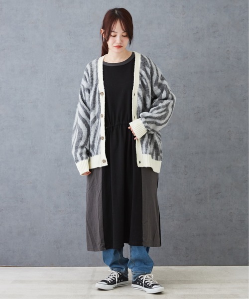 CUBE SUGAR（キューブシュガー）の「配色切替スウェットドロストワンピース（ワンピース・レディース・ブラック/グレー/ベージュ・M）」の7枚目の写真