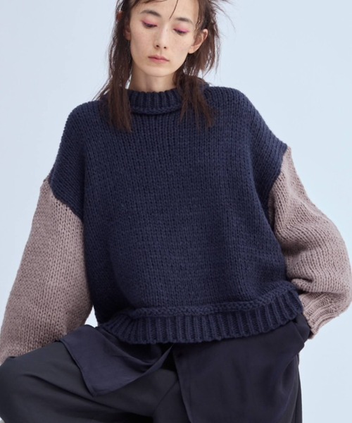 Libra Cue（リブラ キュー）の「バイカラーバルーンスリーブニット（ニット/セーター・レディース・ブラック/アイボリー/グレー/ブルー/ネイビー/モカ・FREE）」の5枚目の写真