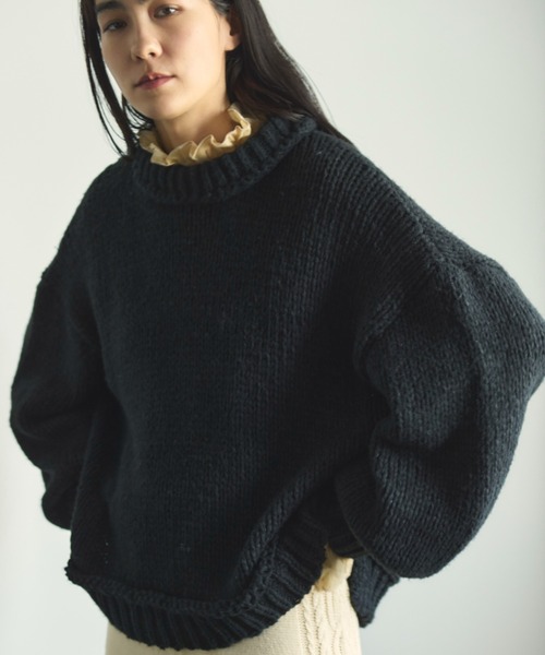 Libra Cue（リブラ キュー）の「バイカラーバルーンスリーブニット（ニット/セーター・レディース・ブラック/アイボリー/グレー/ブルー/ネイビー/モカ・FREE）」の3枚目の写真