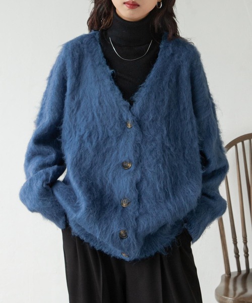 Chillfar（チルファー）の「ヘアリーボリュームシャギーカーデ