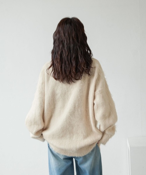 Chillfar（チルファー）の「ヘアリーボリュームシャギーカーデ