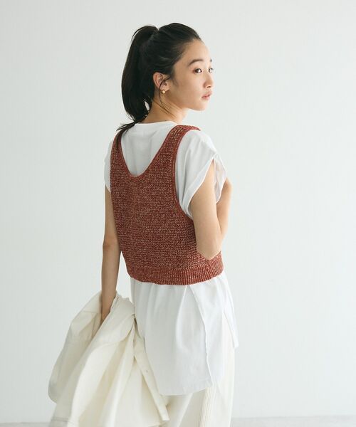 CRAFT STANDARD BOUTIQUE(クラフトスタンダードブティック)の「ワッフル編み短丈ニットベスト(ベスト・レディース・ボルドー/アイボリー/ブラック/カーキ・FREE)」の10枚目の写真