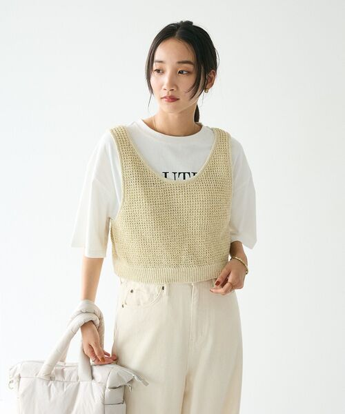 CRAFT STANDARD BOUTIQUE(クラフトスタンダードブティック)の「ワッフル編み短丈ニットベスト(ベスト・レディース・ボルドー/アイボリー/ブラック/カーキ・FREE)」の16枚目の写真