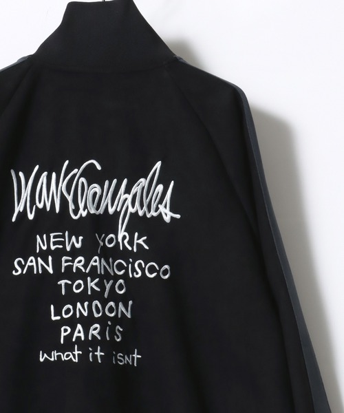 【セール】(What it isNt） ART BY MARK GONZALES/(ワットイットイズント) アートバイマークゴンザレス オーバーサイズ カットスウェード バックプリント ロゴ ワンポイント刺繍 ライン トラックジャケット/ジャージ/レディース メンズ（ブルゾン）｜（What it isNt）ART BY MARKGONZALES（ワットイットイズント）