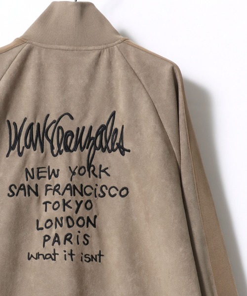 【セール】(What it isNt） ART BY MARK GONZALES/(ワットイットイズント) アートバイマークゴンザレス オーバーサイズ カットスウェード バックプリント ロゴ ワンポイント刺繍 ライン トラックジャケット/ジャージ/レディース メンズ（ブルゾン）｜（What it isNt）ART BY MARKGONZALES（ワットイットイズント）