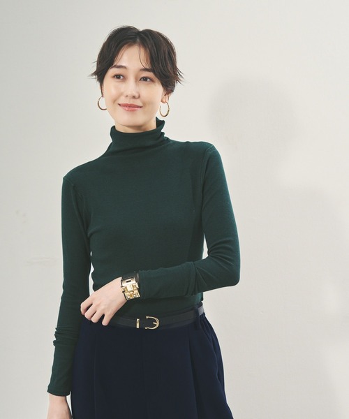 Elura(エルーラ)の「ジンジャーモイストタートル/133670(Tシャツ/カットソー・レディース・グリーン/ライトブルー/チャコールグレー/ホワイト/ブラック/ライトイエロー/ブラック系その他/フューシャピンク・LARGE/SMALL/MEDIUM)」の5枚目の写真