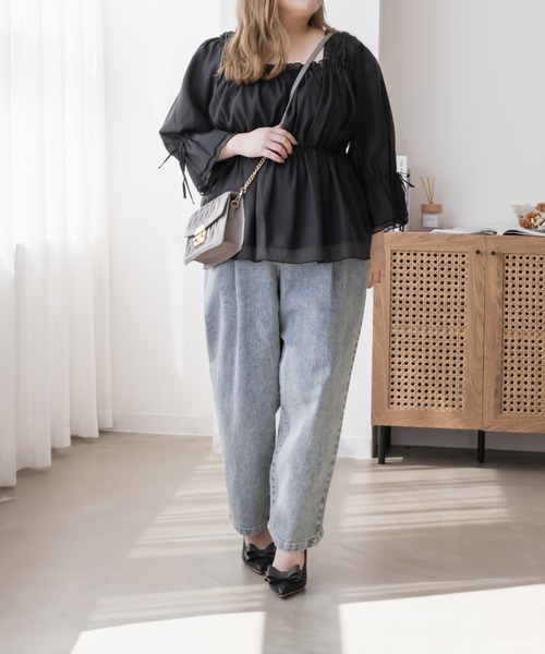 CLETTE(クレット)の「袖リボンフリルシアーブラウス(シャツ/ブラウス・レディース・ブラック/オフホワイト・LL/3L/4L)」の10枚目の写真