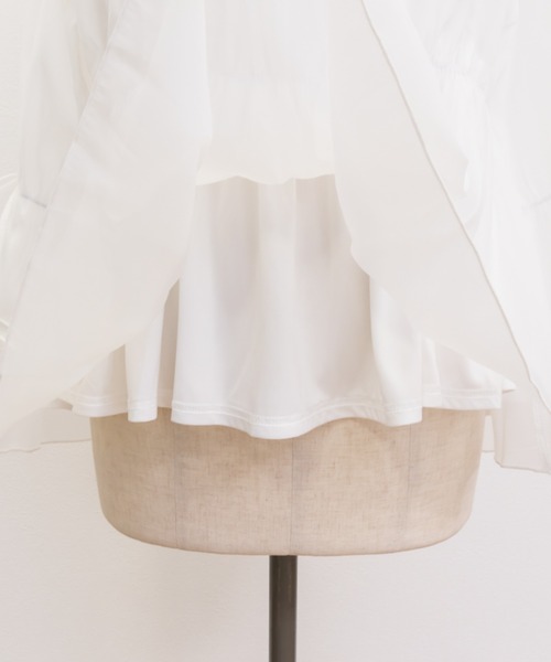 CLETTE(クレット)の「袖リボンフリルシアーブラウス(シャツ/ブラウス・レディース・ブラック/オフホワイト・LL/3L/4L)」の15枚目の写真