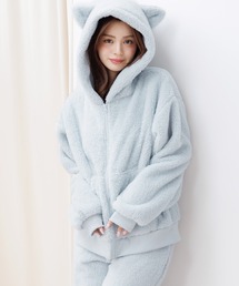 Dita(ディータ)のぷっくり耳付き。ねこ耳ファー起毛セットアップ(パーカー&ロングパンツset)(ルームウェア/パジャマ)