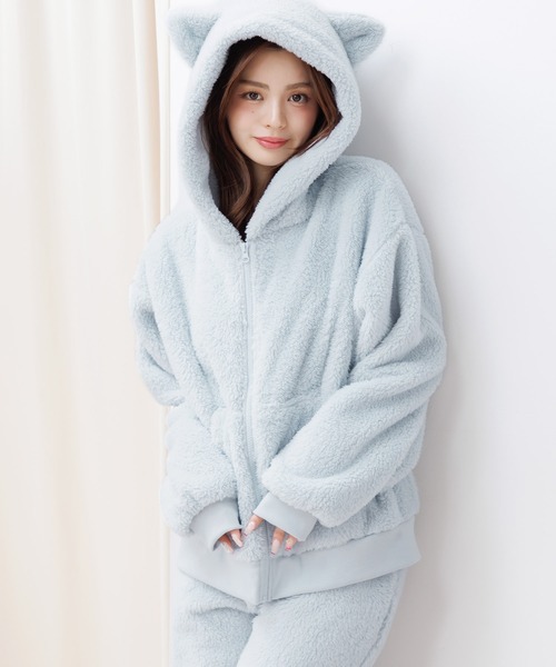 Dita（ディータ）の「ぷっくり耳付き。ねこ耳ファー起毛セットアップ（パーカー＆ロングパンツset）（ルームウェア/パジャマ・レディース・ピンクベージュ/ブラウン系その他/ブラック/アイボリー/サックスブルー系/ホワイト/ラベンダー・FREE）」の6枚目の写真