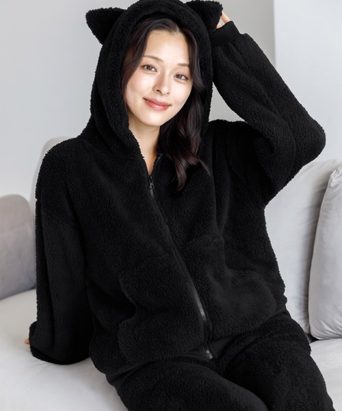 Dita（ディータ）の「ぷっくり耳付き。ねこ耳ファー起毛セットアップ（パーカー＆ロングパンツset）（ルームウェア/パジャマ・レディース・ピンクベージュ/ブラウン系その他/ブラック/アイボリー/サックスブルー系/ホワイト/ラベンダー・FREE）」の8枚目の写真