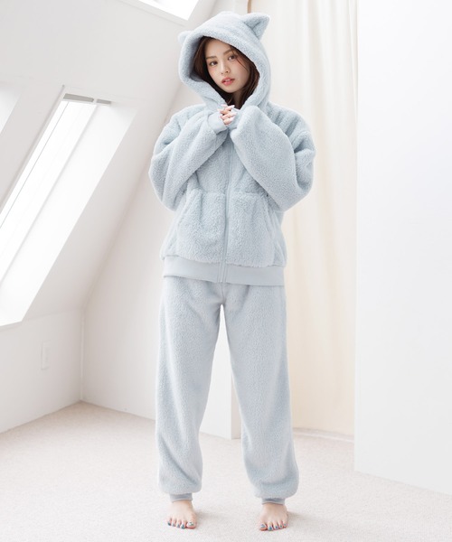 セール】ぷっくり耳付き。ねこ耳ファー起毛セットアップ（パーカー