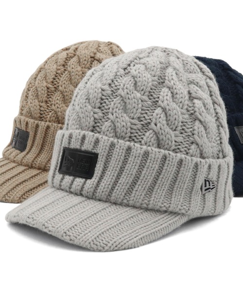 NEW ERA（ニューエラ）の「ニューエラ バイザー付きニット メタルプレート ONSPOTZ別注（ニットキャップ/ビーニー・メンズ・グレー/ブラック/ホワイト/グレー系その他/ネイビー/ベージュ・FREE）」の4枚目の写真