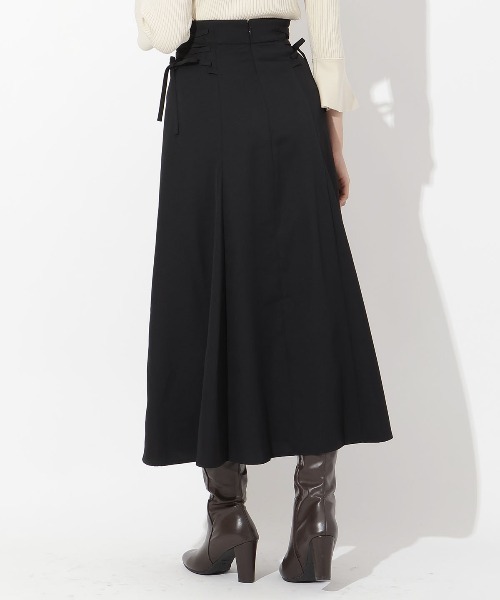AND COUTURE（アンドクチュール）の「サイドレースアップフレアスカート（スカート・レディース・ブラック/ブラウン/ラベンダー・SMALL/MEDIUM）」の5枚目の写真