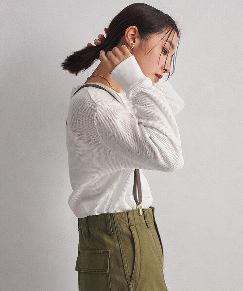 green label relaxing（グリーンレーベルリラクシング）の「＜at ease＞ ワッフル ロンT（Tシャツ/カットソー・レディース・オフホワイト/ダークグレー/その他1/ナチュラル・FREE）」の10枚目の写真