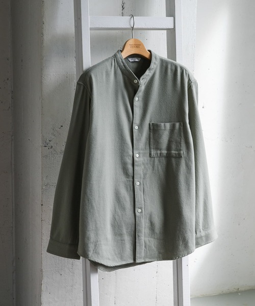 URBAN RESEARCH DOORS（アーバンリサーチドアーズ）の「『XLサイズ/WEB限定』ヘビーネルバンドカラーシャツ（シャツ/ブラウス・メンズ・グリーン/オフホワイト/ブルー/ブラウン系その他/グレー系その他・X-LARGE/MEDIUM/LARGE）」の4枚目の写真